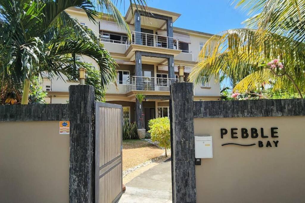Number 6, Pebble Bay Appartments